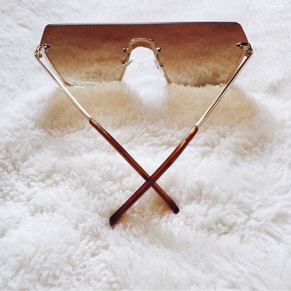 Kalia Clear Brown Rimless Sleek Sunglasses - Picture 10 of 11